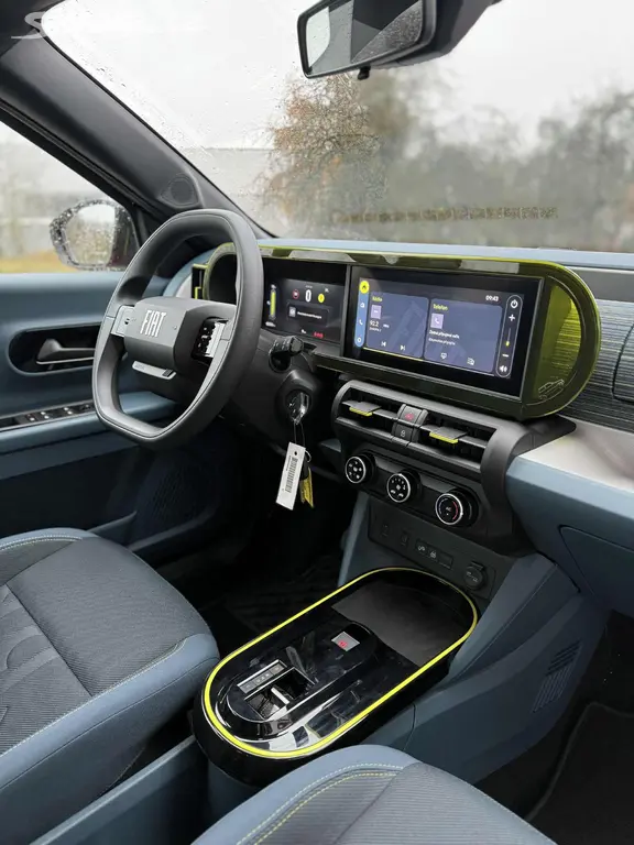 Fiat Grande Panda Electric, Grande Panda Electic RED 44kWh - fotka 4