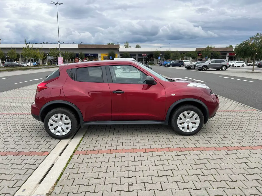 Nissan Juke 1.5 DCi 6 rychlostí klima - fotka 2