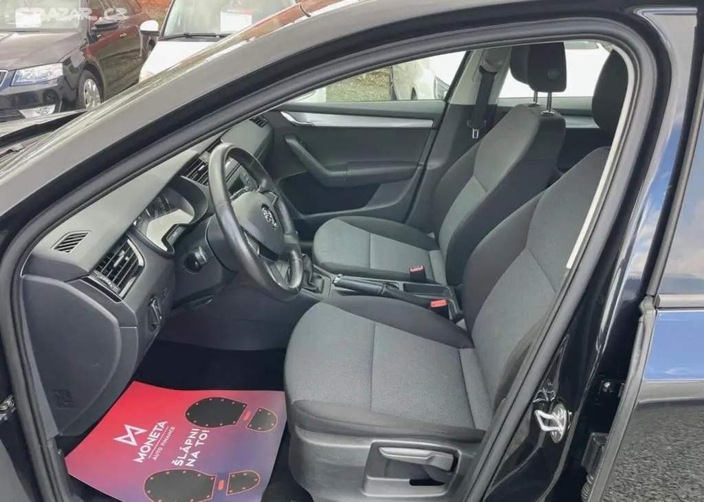 Škoda Octavia 1.2 TSI KOMBI benzín manuální - fotka 6