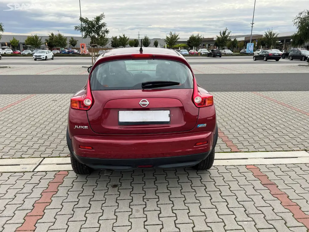 Nissan Juke 1.5 DCi 6 rychlostí klima - fotka 4