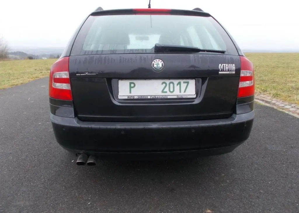 Škoda Octavia 2,0 110 KW 127 000 km nová STK - fotka 4