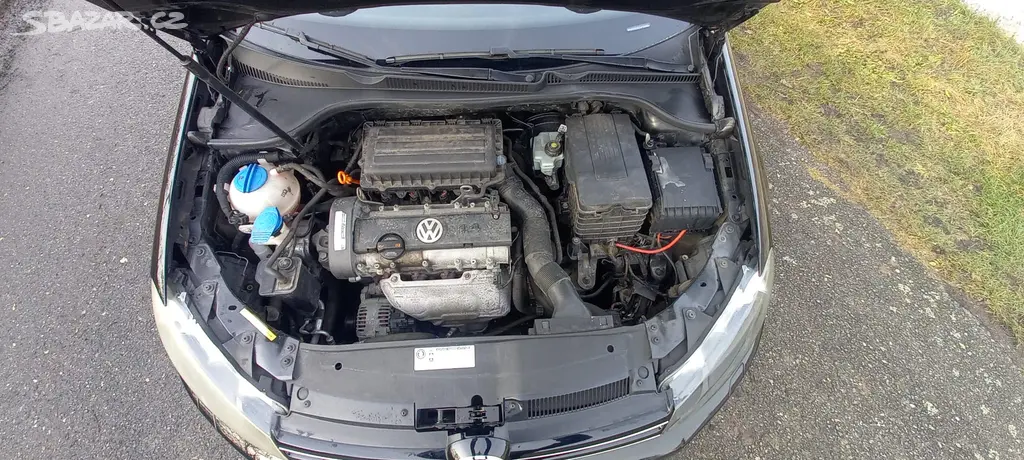 Volkswagen golf VI 1.4i 16v comfort, klima, výhřev - fotka 6