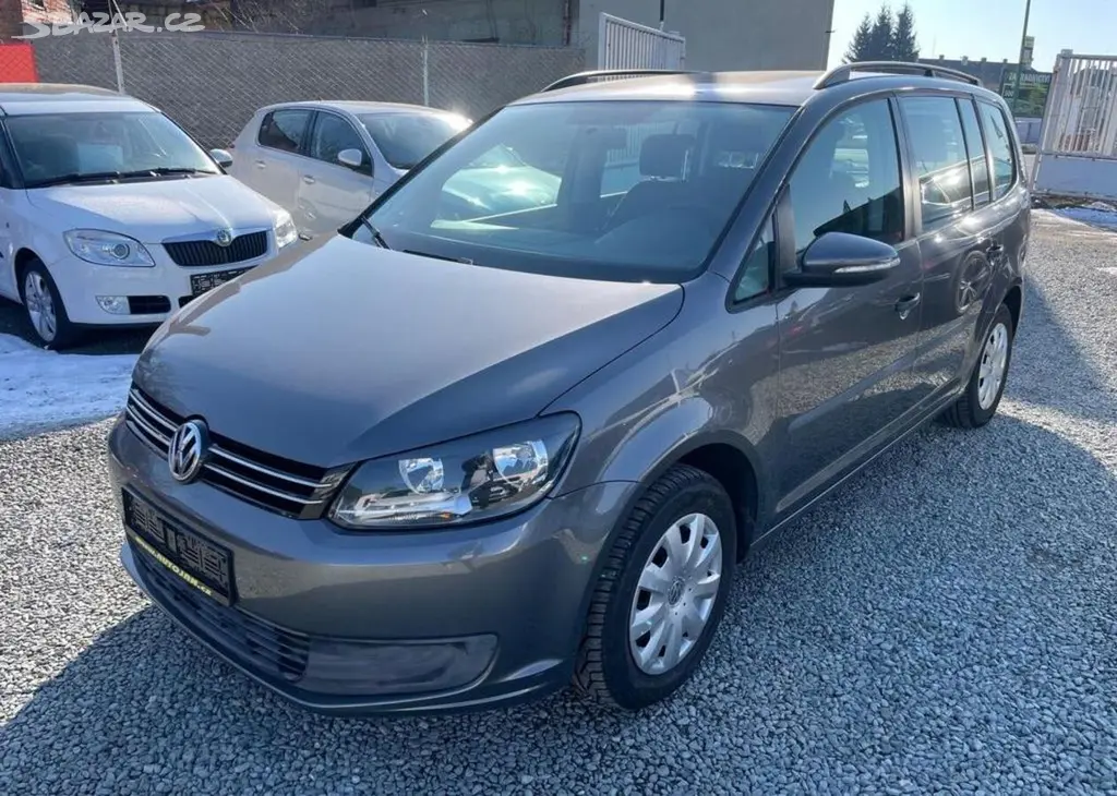 Volkswagen Touran 1.2 TSI benzín manuální - fotka 2