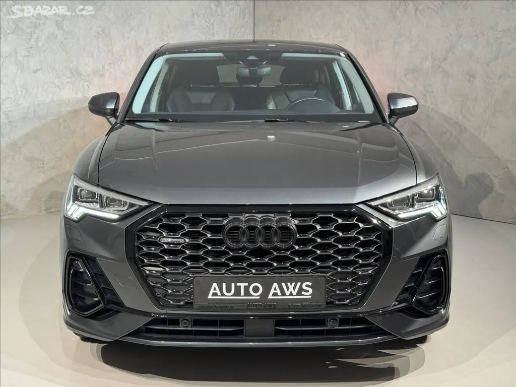Audi Q3, 2,0 TFSi 4x4 Sportback S-Line - fotka 2