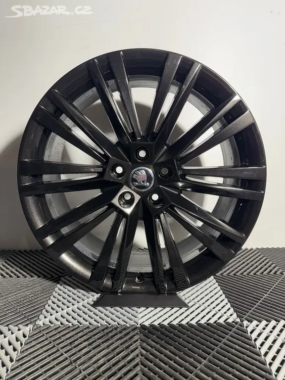 19 Skoda Superb 3 Canopus 3v0601025 Klecany Bazar Sbazar Cz