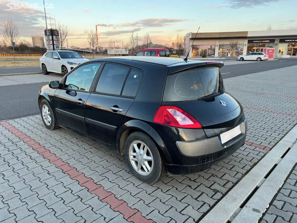 Renault Megane 1.6i 16V 83kw STK 4/2027 - fotka 5
