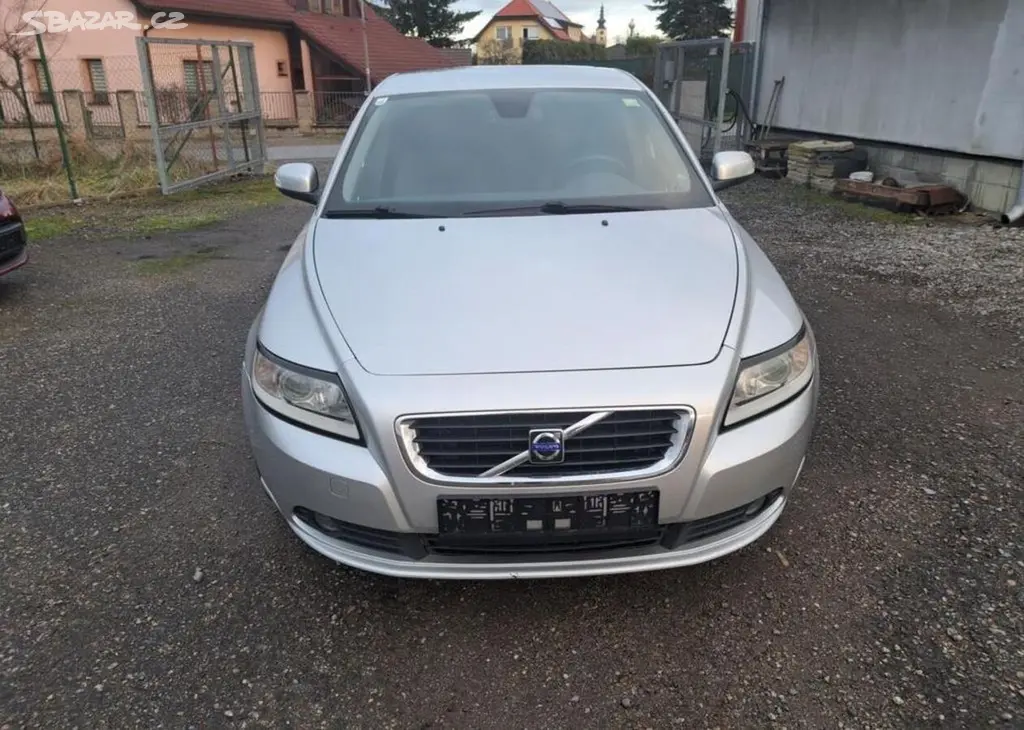 Volvo S40 1,6 D Momentum nafta manuální - fotka 2