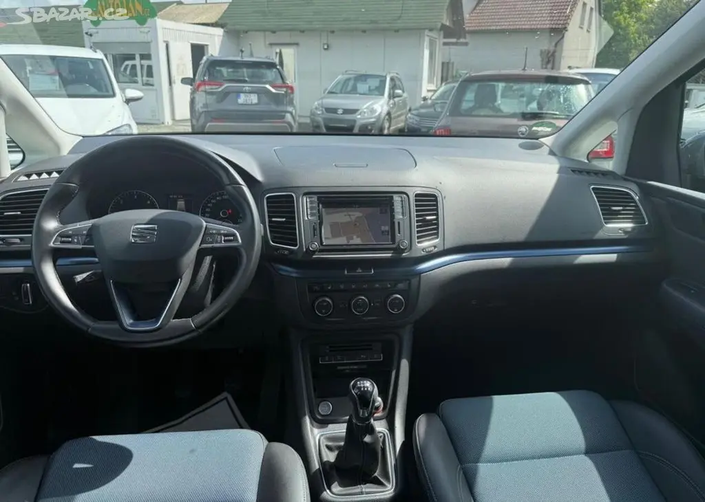 Seat Alhambra 2.0 TDI STYLE CONNECT nafta manuální - fotka 5