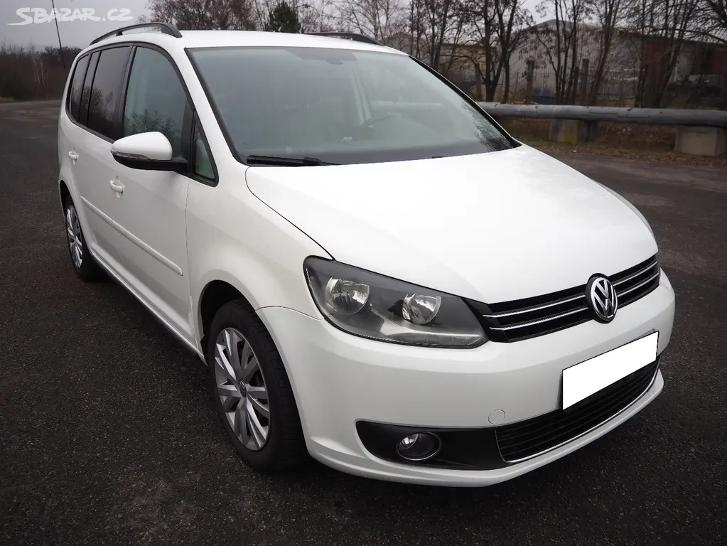 Volkswagen Touran 1.6 TDI AUTOMAT DSG, 7 míst - fotka 3