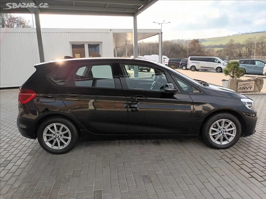 BMW Řada 2, 1,5 216d,85KW,ActiveTourer,Man - fotka 4
