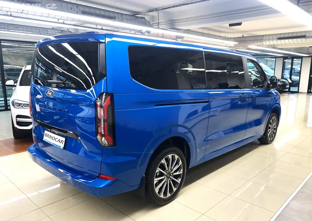 Ford Tourneo Custom, L2 Titanium X 125kW AT, ČR - fotka 6