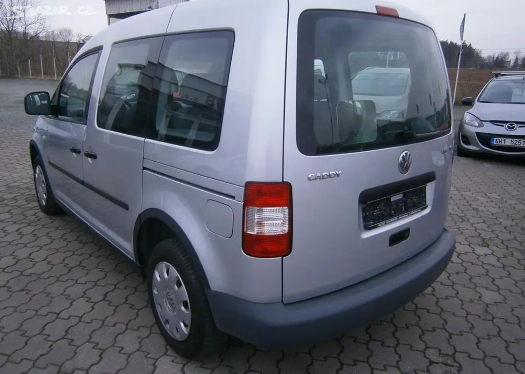 Volkswagen Caddy 1.6i 75kw,,Live benzín manuální - fotka 5