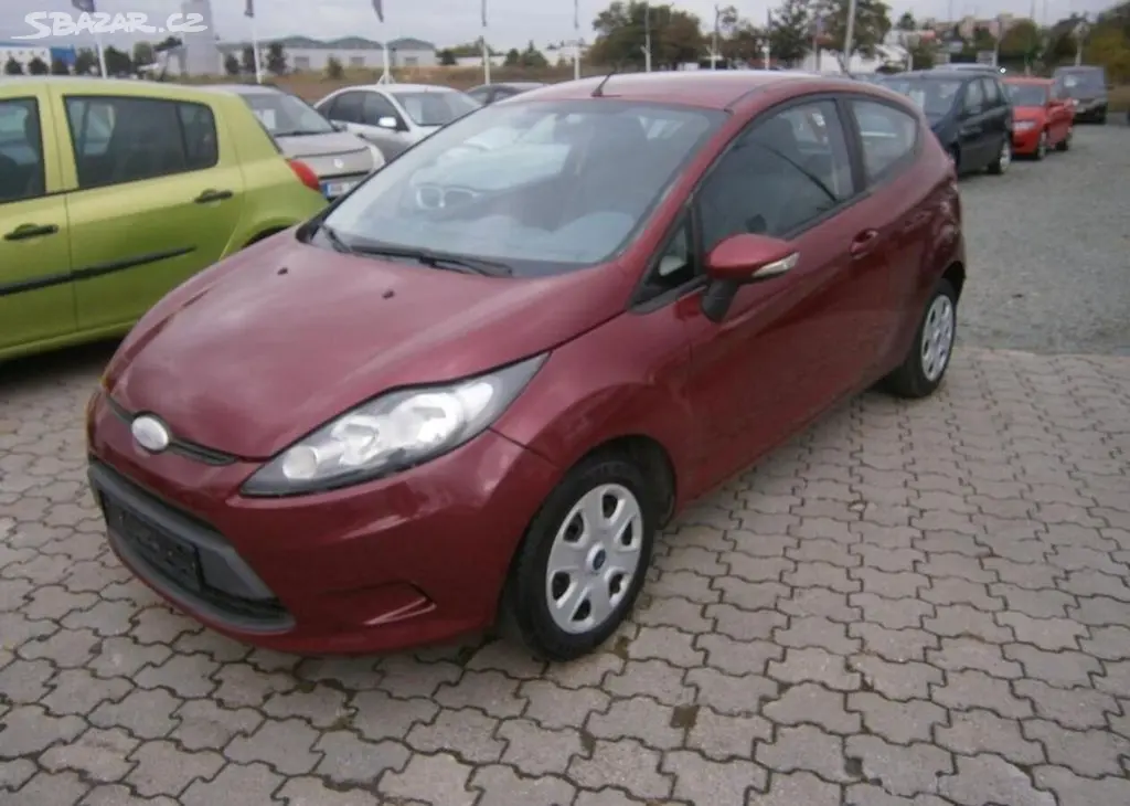 Ford Fiesta 1.25 60kw,klima benzín manuální - fotka 3