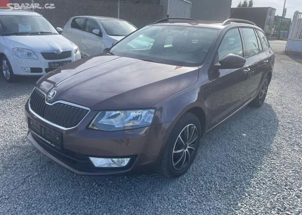 Škoda Octavia 1.2 TSI Ambition benzín manuální - fotka 2