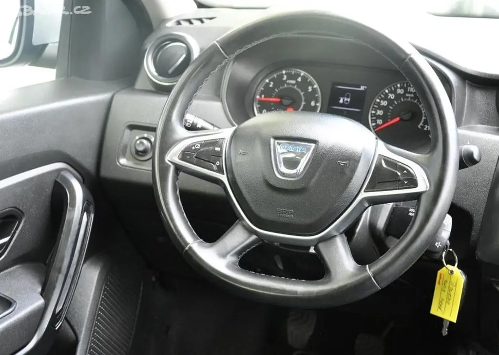 Dacia Duster 1.5dCi NAVI AC 80 kw - fotka 5