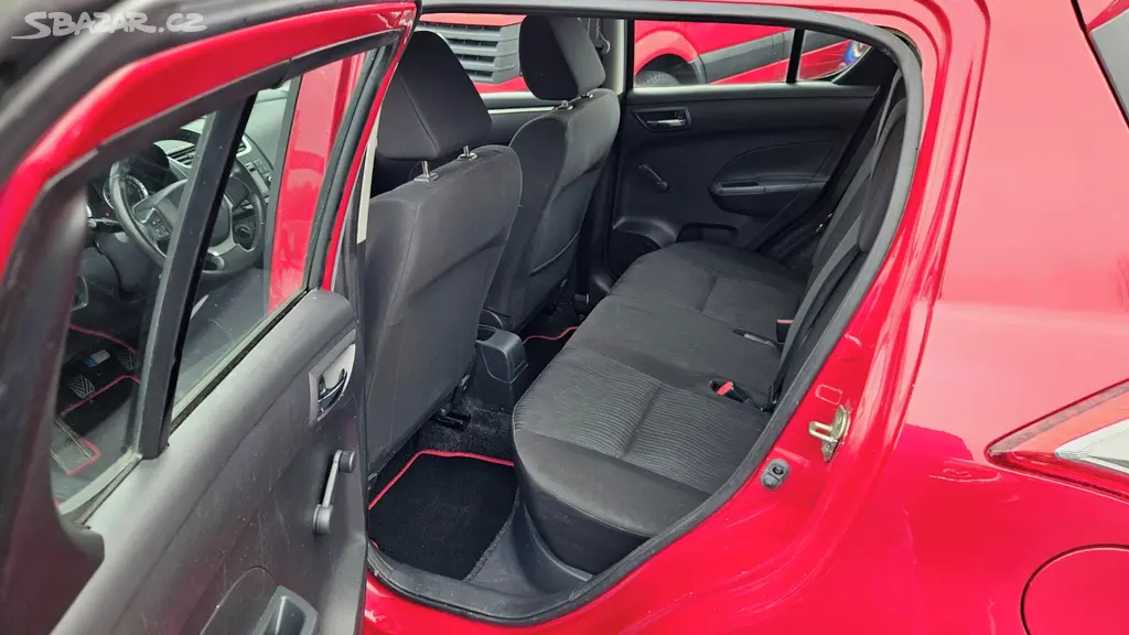 Suzuki Swift 1,2i - fotka 6