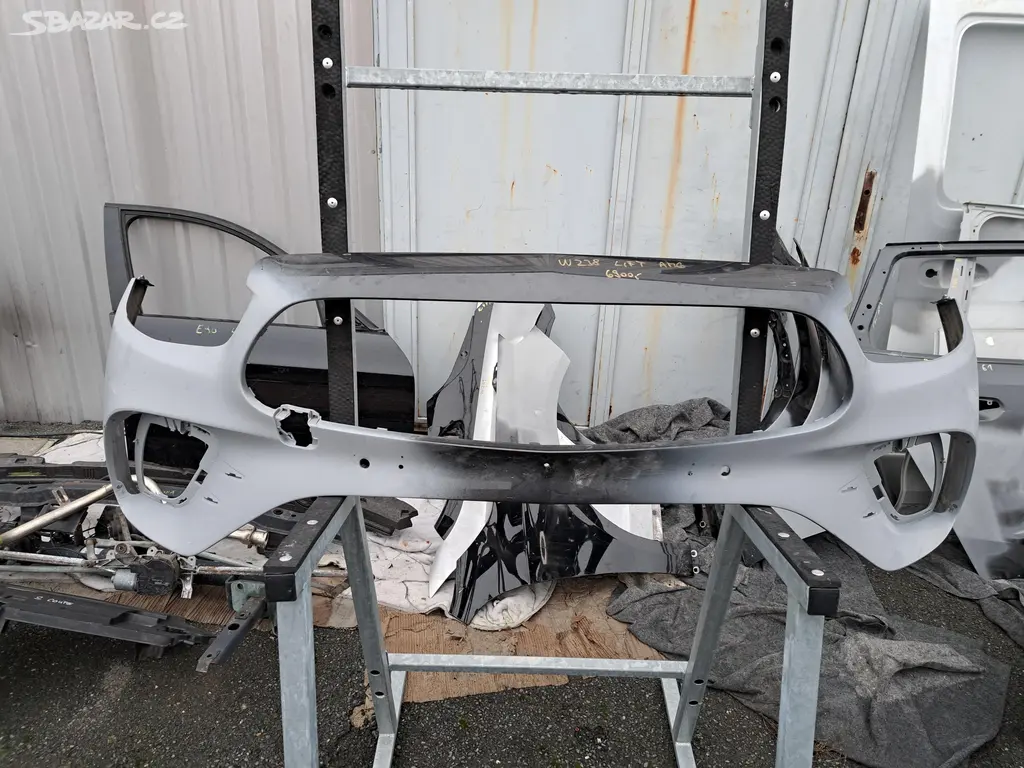 mercedes-benz-w238-lift-amg-p-edn-n-razn-k-mrat-n-bazar-sbazar-cz