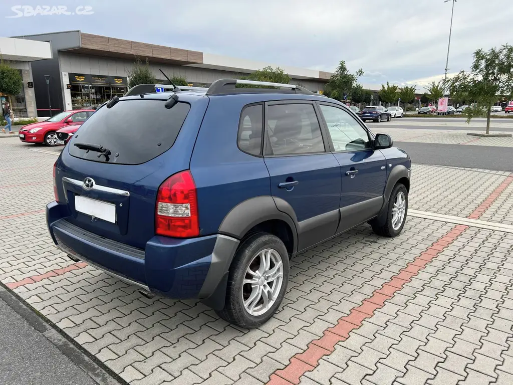 Hyundai Tucson 2.0 CRDi 103kw po 1maj v ČR NAVI - fotka 3