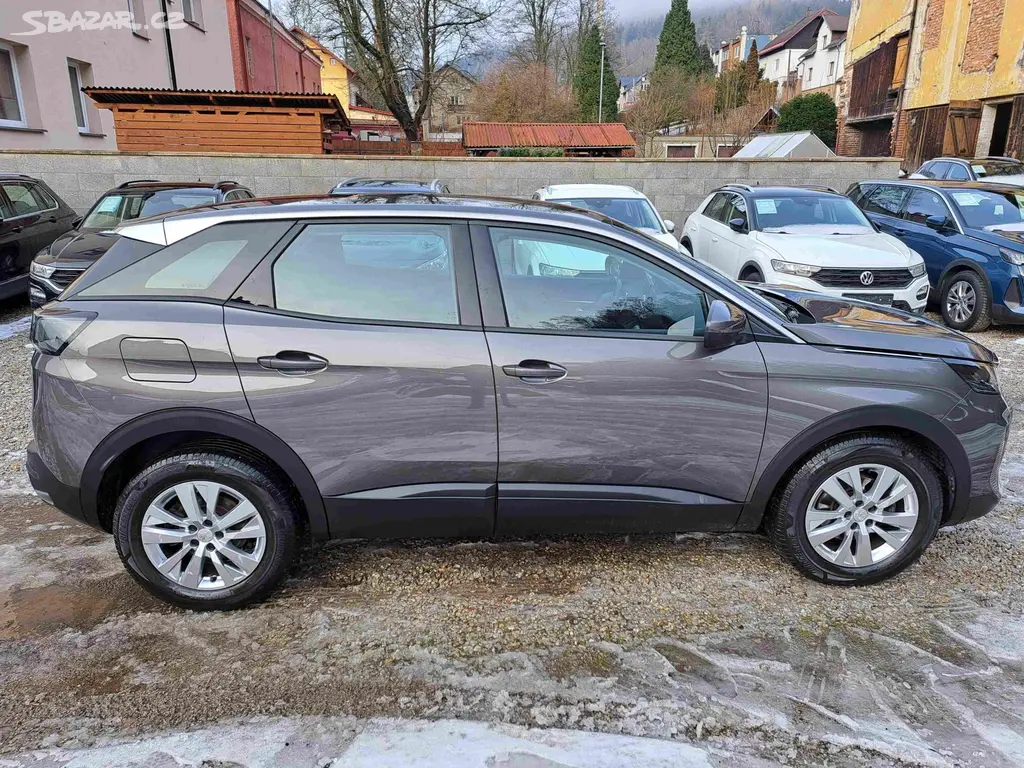 Peugeot 3008, 1,2 PT EAT8 LED kamera NAVI - fotka 3