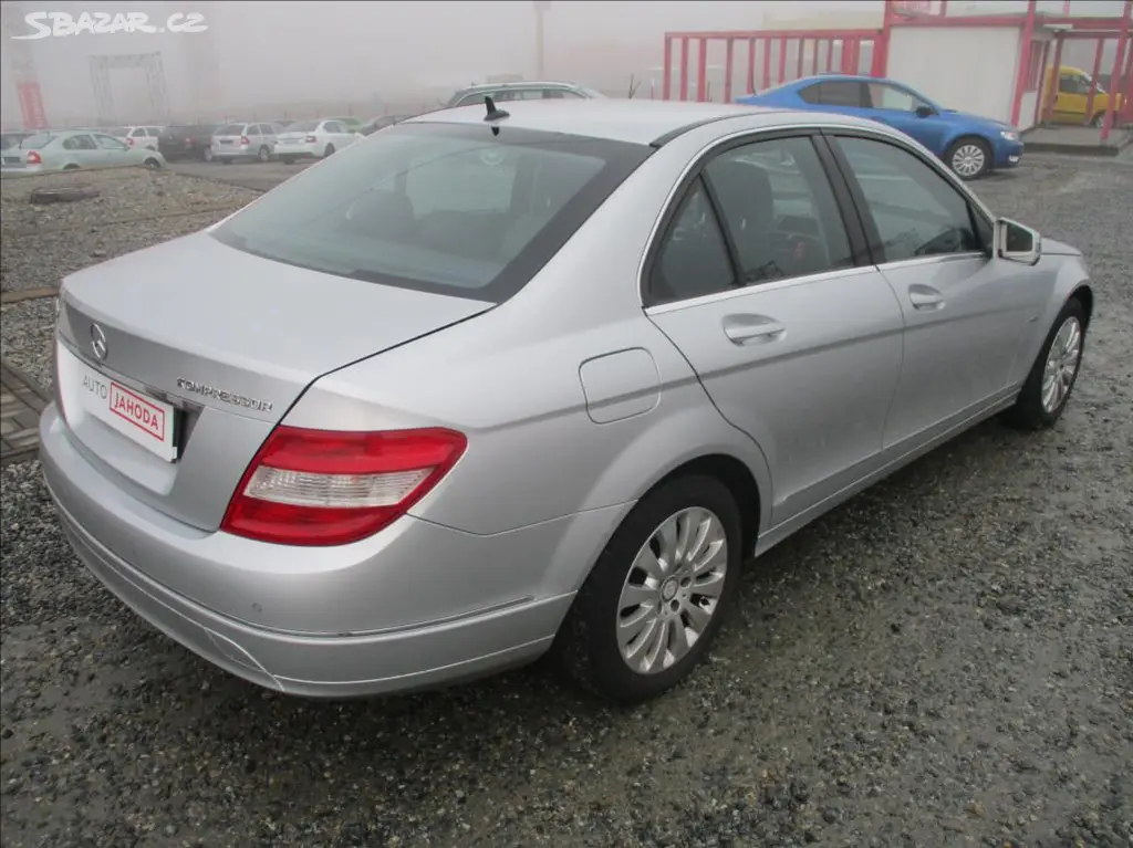Mercedes-Benz Třídy C, 1,8 C180 K, NAVI, serviska, - fotka 5