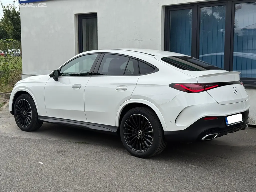 Mercedes-Benz GLC, 220d 4M Coupe, CZ, 1.maj - fotka 4