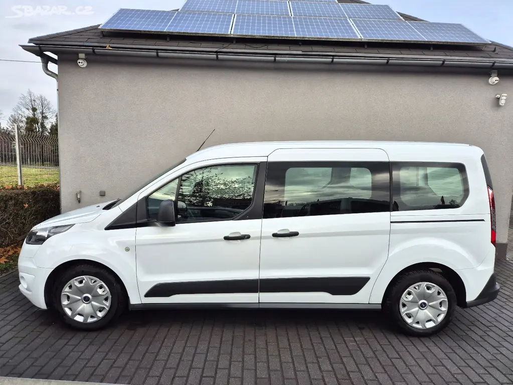 Ford Tourneo Connect 1,6TDCi Long Bez DPH 165000Kč - fotka 2