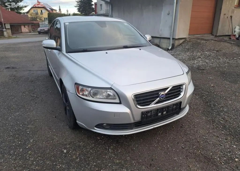 Volvo S40 1,6 D Momentum nafta manuální