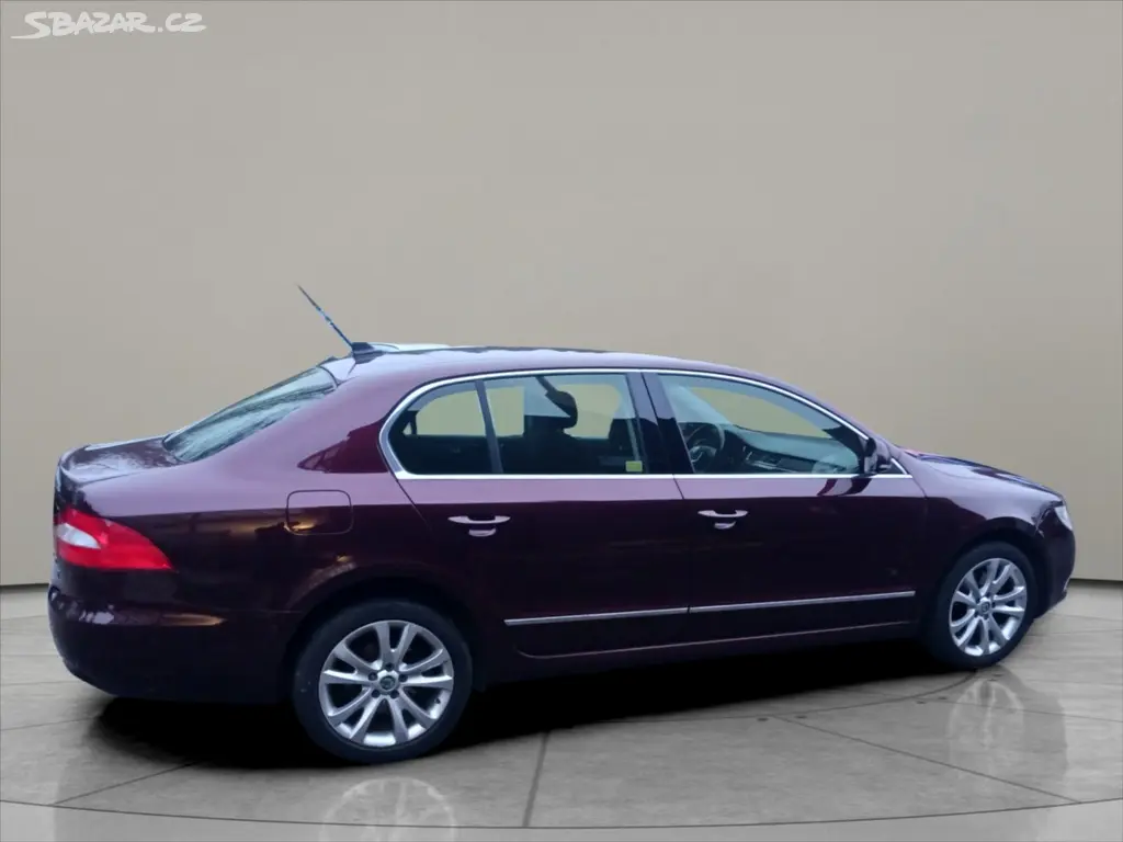 Škoda Superb, 2,0 TDI 125KW ELEGANCE - fotka 6