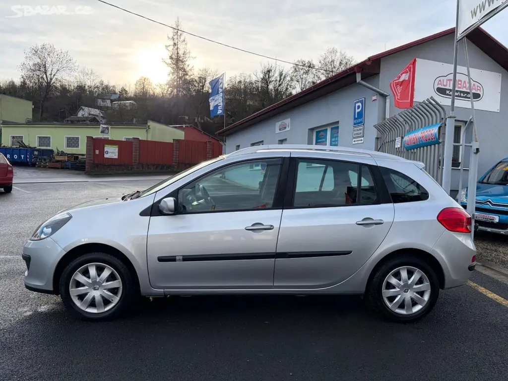 Renault Clio, 1,2 KOMBI, ZACHOVALÉ - fotka 2