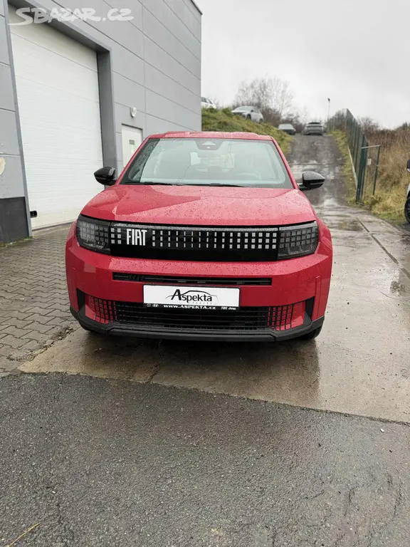 Fiat Grande Panda Electric, Grande Panda Electic RED 44kWh - fotka 2