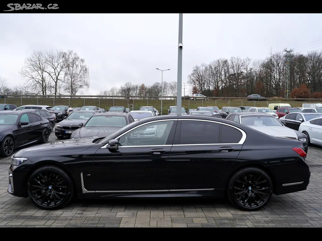 BMW Řada 7, 740d xDrive/9AT/Lasery/Mpaket - fotka 3