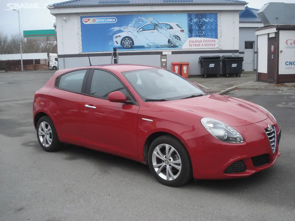 Alfa Romeo Giulietta, 1.6 JTD 88KW - fotka 6
