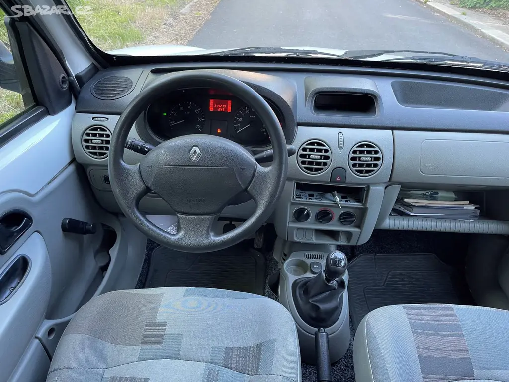 Renault kangoo 1.2i 5míst, na náhradní díly - fotka 6