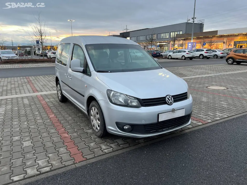 Volswagen Caddy Life 1.6 TDi 75kw TZ ČR 1.maj.DPH