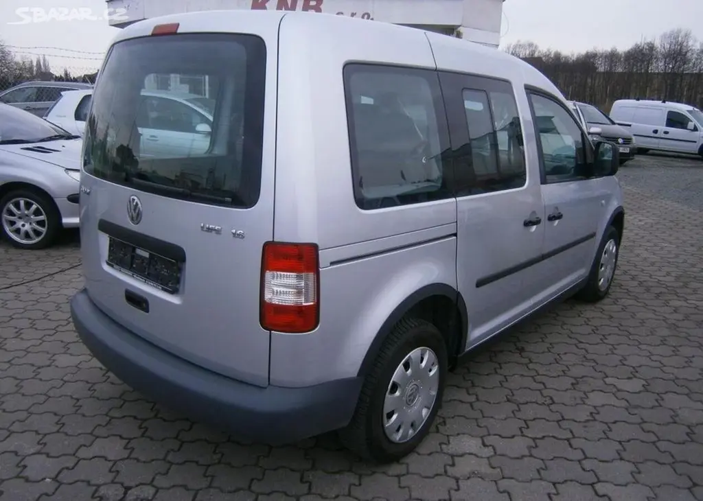 Volkswagen Caddy 1.6i 75kw,,Live benzín manuální - fotka 6