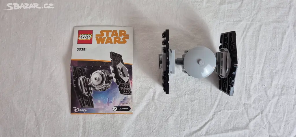 Náhled: LEGO Star Wars 30381 TIE Stíhačka Impéria