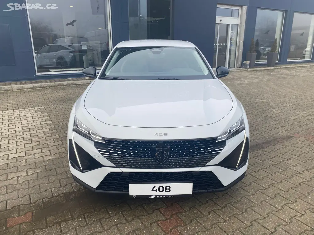Peugeot 408, ALLURE Hybrid 145 e-DCS6 - fotka 2