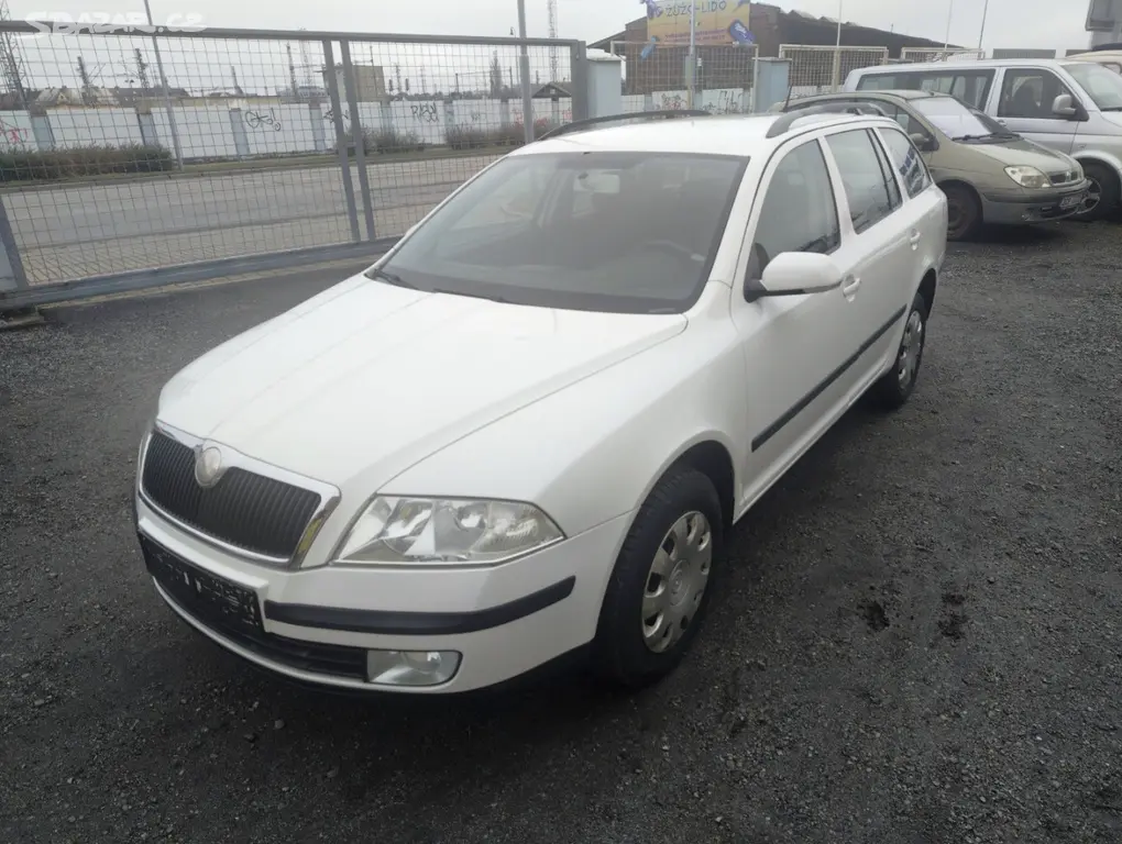 Škoda Octavia 2 Combi 1.9 TDI, 4x4, 77KW, r.v.2008 - fotka 2