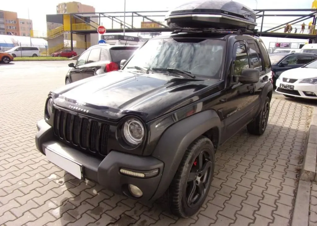 Jeep Cherokee 2,5 CRD 4x4 Limited Edition nafta - fotka 4