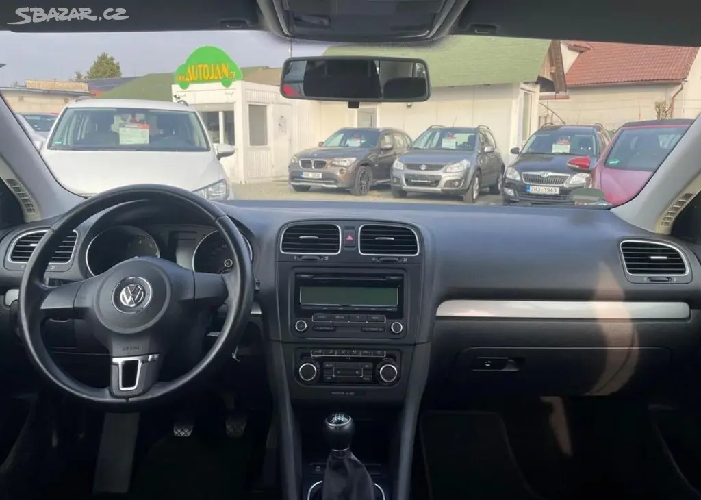Volkswagen Golf 1.2 TSI KOMBI benzín manuální - fotka 5