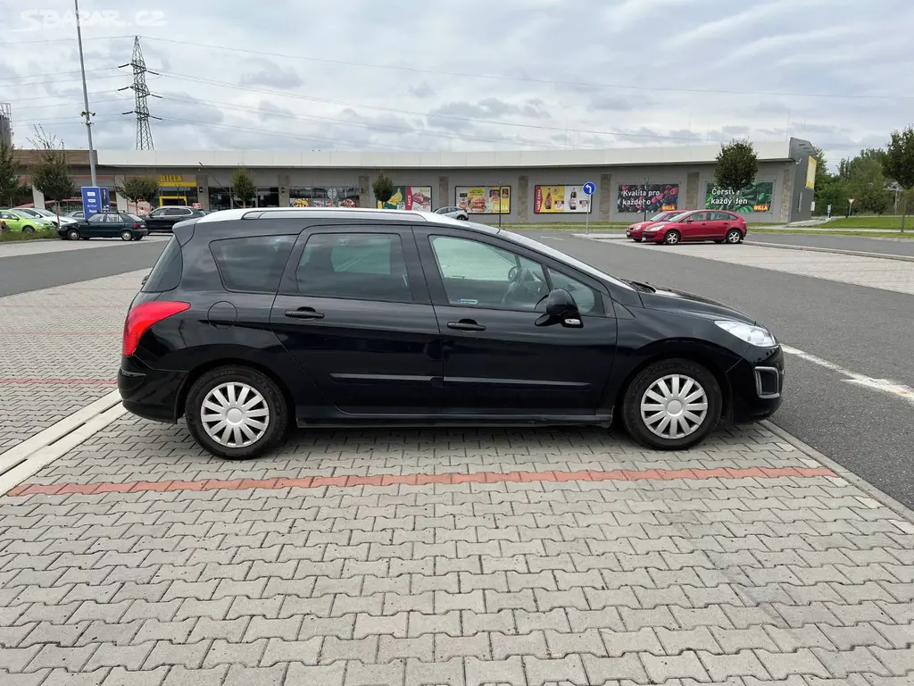 Peugeot 308 SW 1.6 HDi ČR digi klima serviska - fotka 2