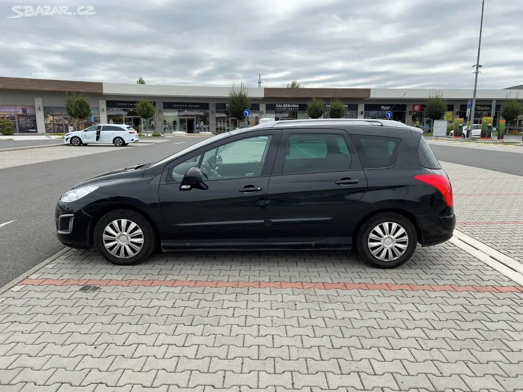 Peugeot 308 SW 1.6 HDi ČR digi klima serviska - fotka 6