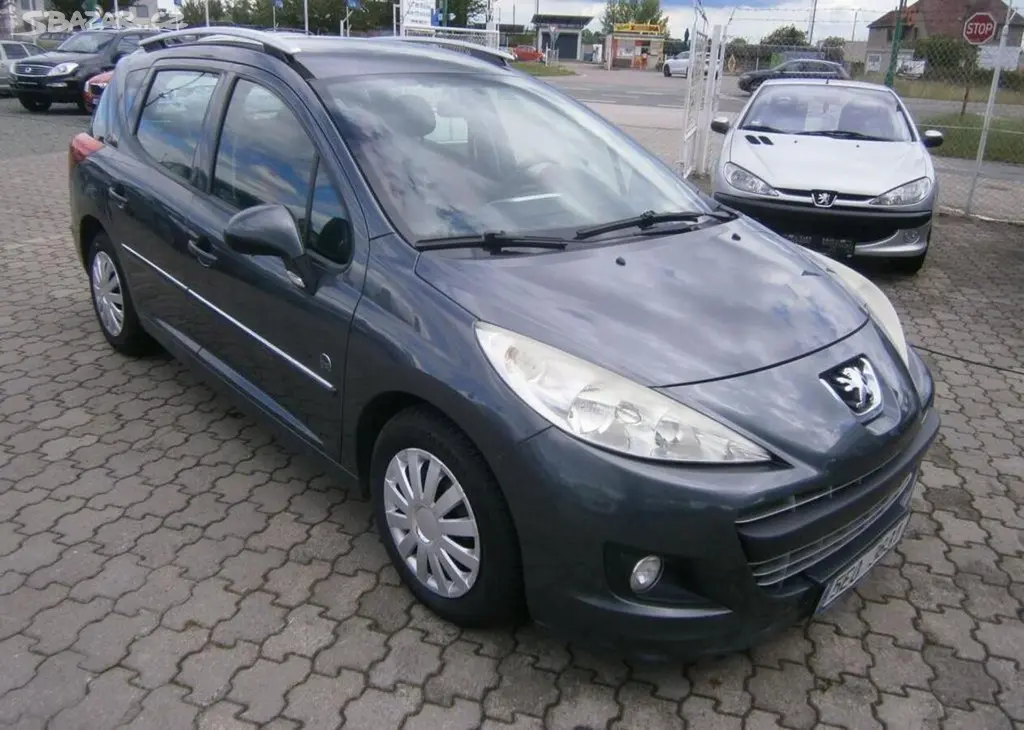 Peugeot 207 1.6HDi 68kw,CZ nafta manuální