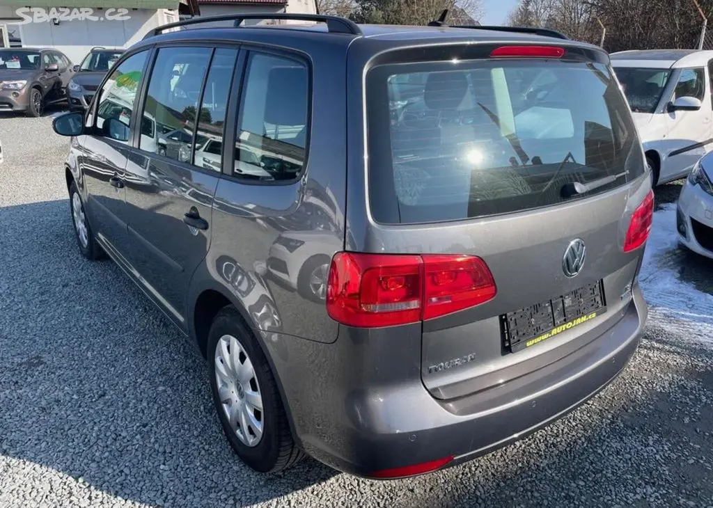 Volkswagen Touran 1.2 TSI benzín manuální - fotka 3
