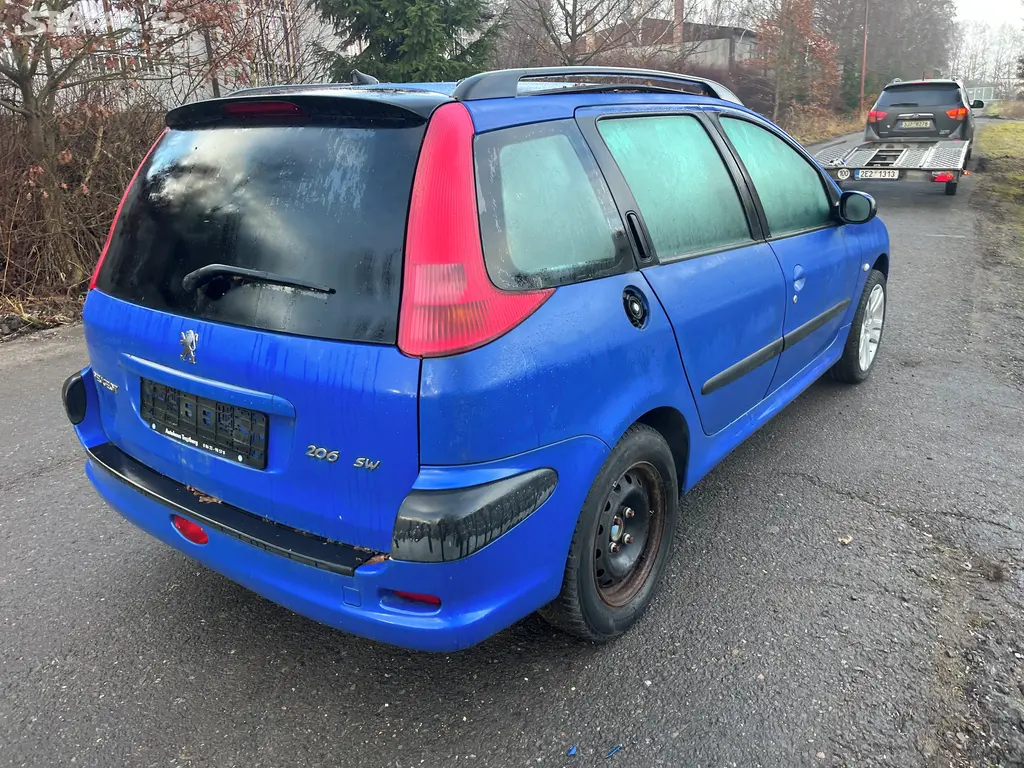 Peugeot 206 1,4i combi 2005 - fotka 3