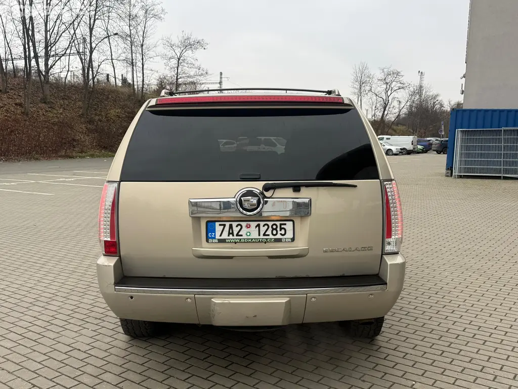 Cadillac Escalade, V8 6.2i+LPG 301kw Původ ČR DPH - fotka 4