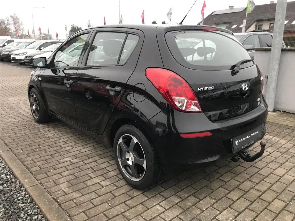 Hyundai i20, 1,3 1.2i 63kW Classic - fotka 5