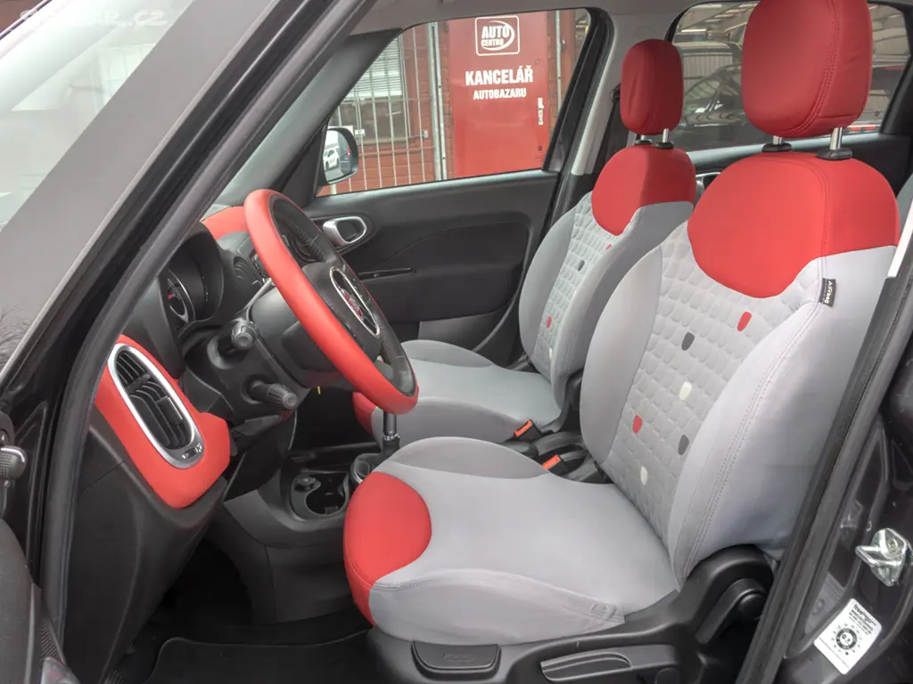 Fiat 500L 0.9T 77KW KLIMA - fotka 6