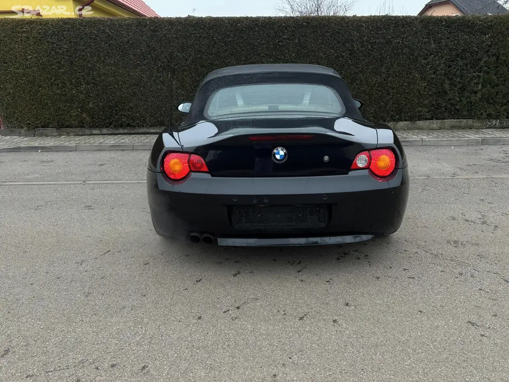 Bmw Z4 3.0i Kompresor 286ps E85, manuál - fotka 6