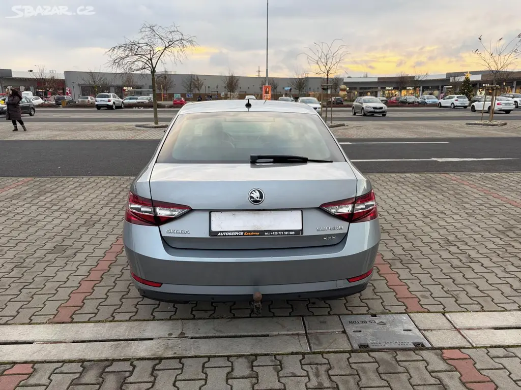 Škoda Superb III 2.0 TDi 140kw 4x4 DSG L&K ČR - fotka 4